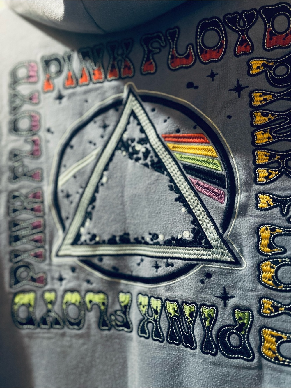 Pink Floyd embroidered pullover